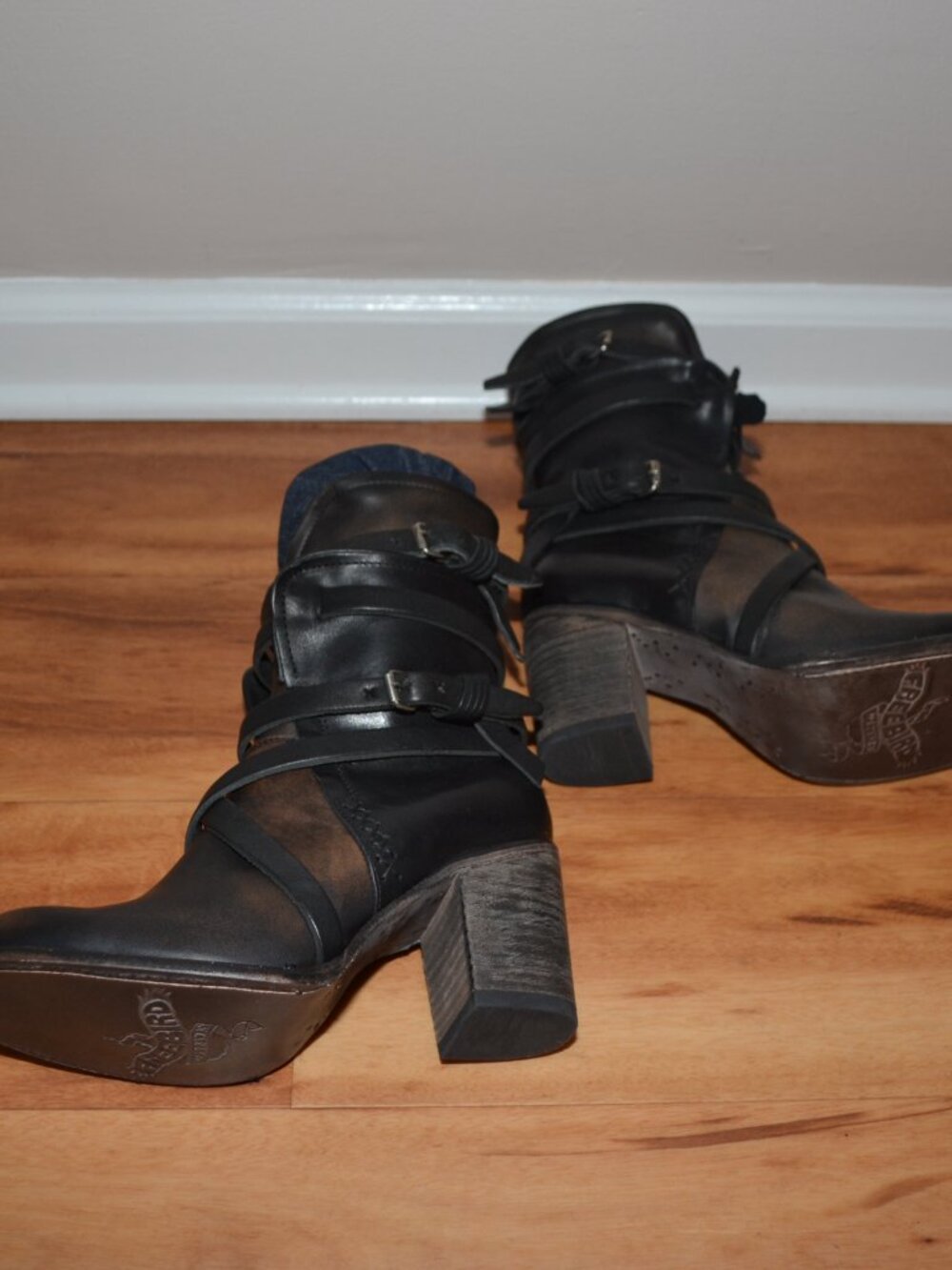 Freebird by Steven Baker NEW Black distressed Strap/Zip Women's Boots Size 7 - Picture 9 of 15